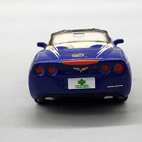 Toronto Maple Leafs NHL Corvette Diecast Car 2005 1:32 Blue Collectible - Picture 6 of 8
